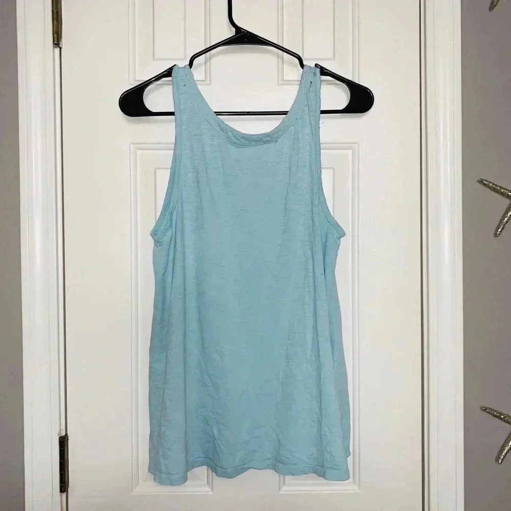 ✅Blue Tank Top🌟 - Picture 3 of 3